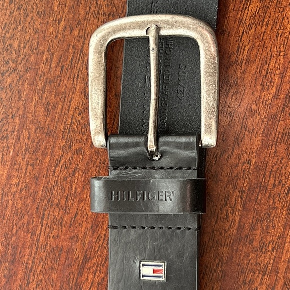 Tommy Hilfiger Men’s Blk. Belt Sz 42 - Picture 4 of 7